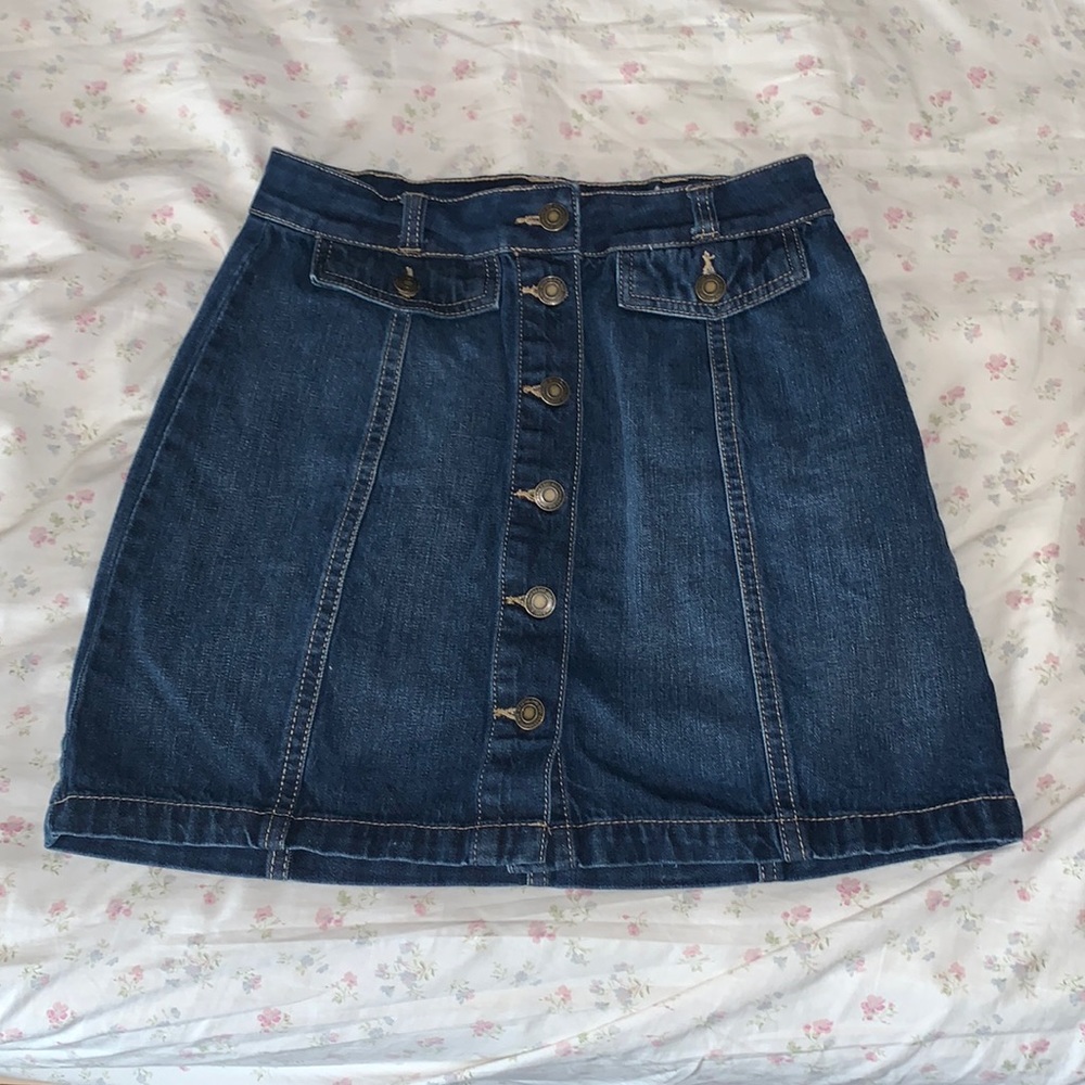 Denim skirt size small